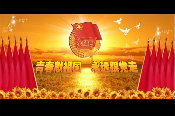 时尚芭比做美甲