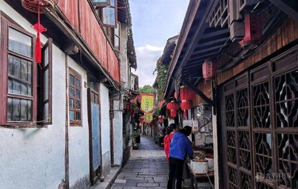 擦亮“文化底色” 增强“文化底气” 通过多彩本土文化 展示海南自贸港形象